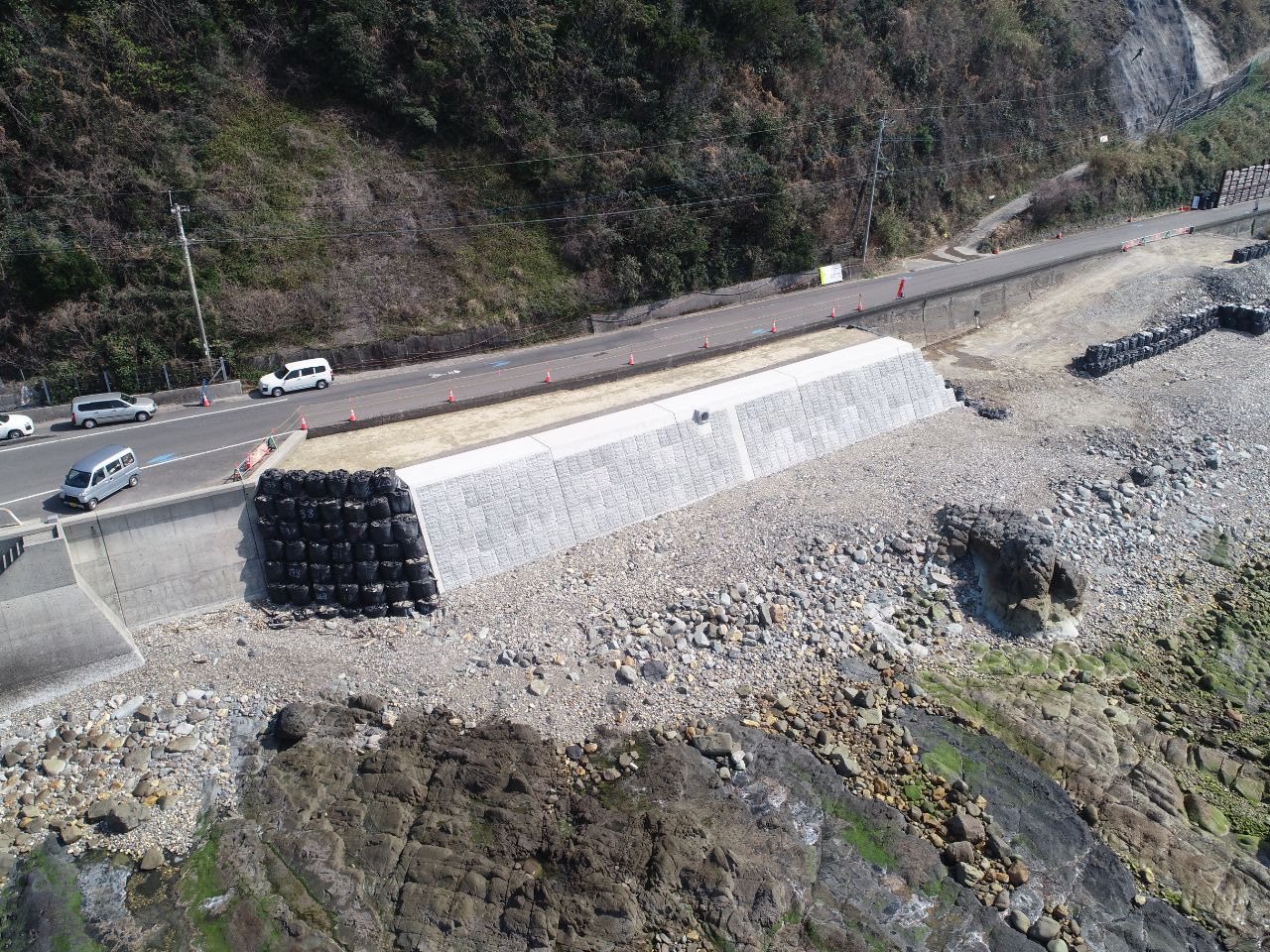 国道389号活力創出基盤交付金１(道路改良その1）工事 他合併